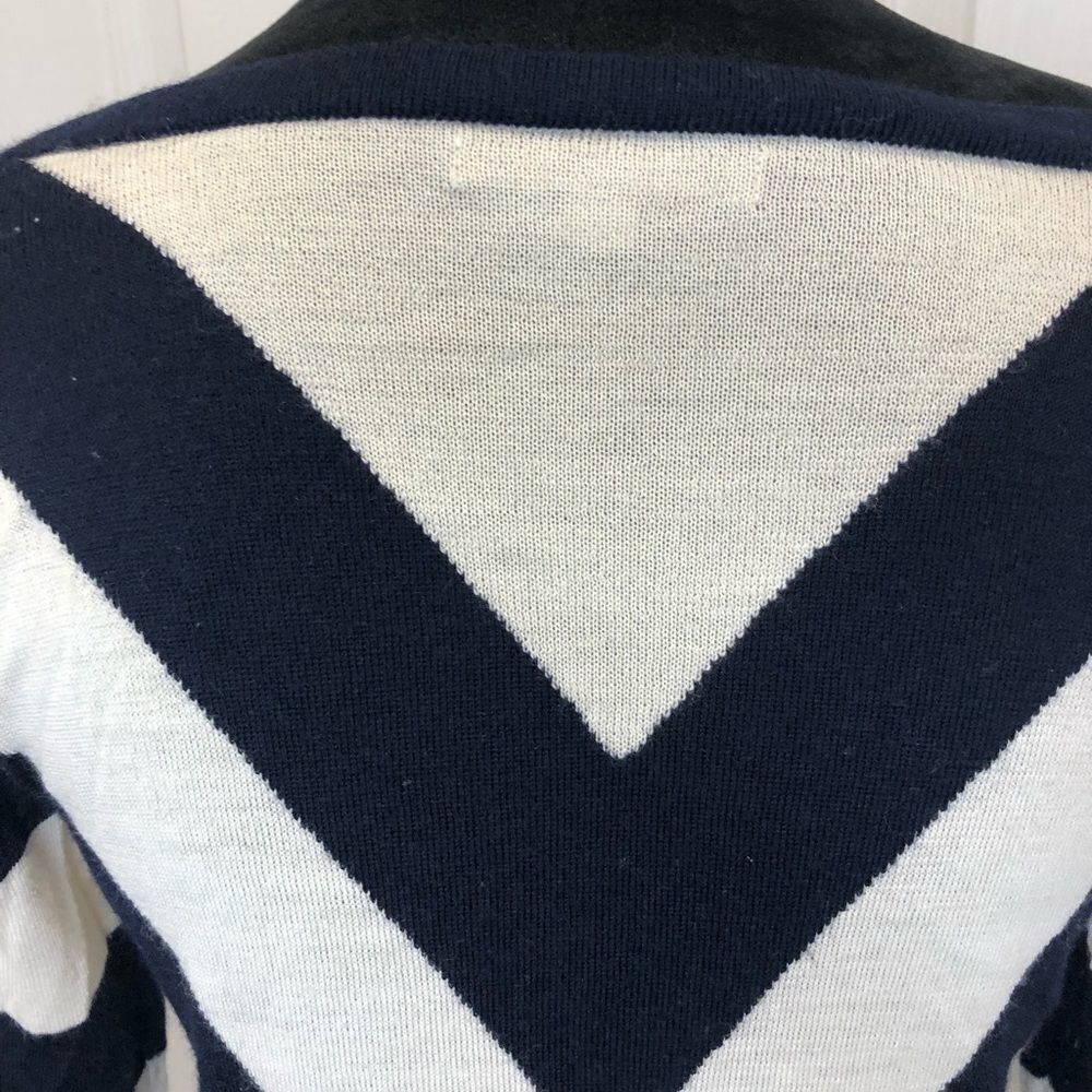 GAP navy white striped long sleeve sweater top - Picture 7 of 8
